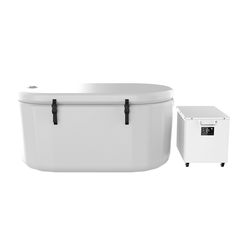 Голем базен со ледена бања за ладна терапија Голем базен со ледена бања за ладна терапија